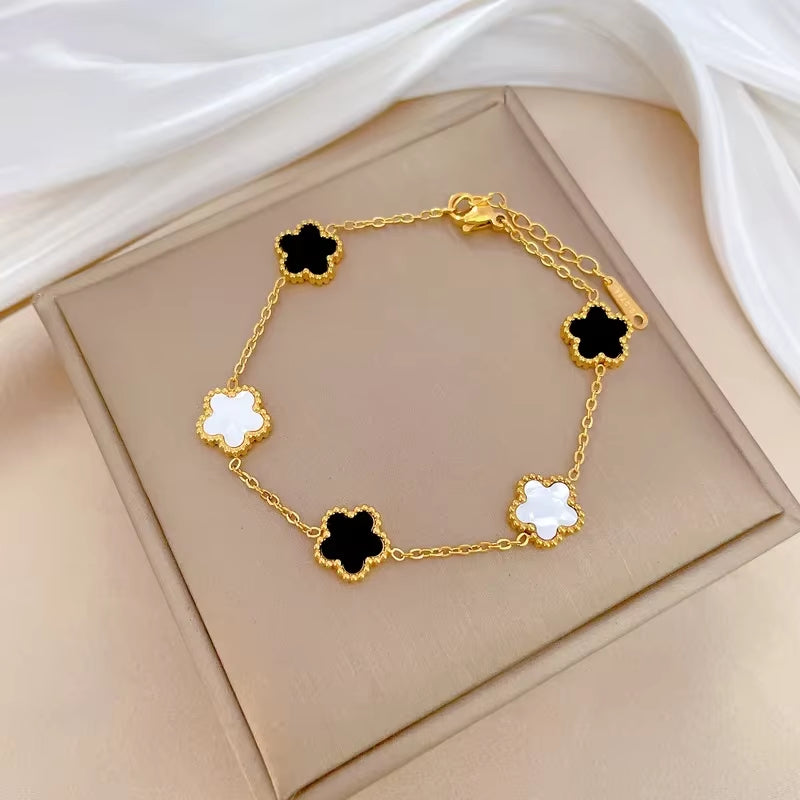 Luxury Brand Five Leaves Flower Sea Shell Bracelet for Women Retro Personality Gold Color Stainless Steel Bangle Jewelry Gift